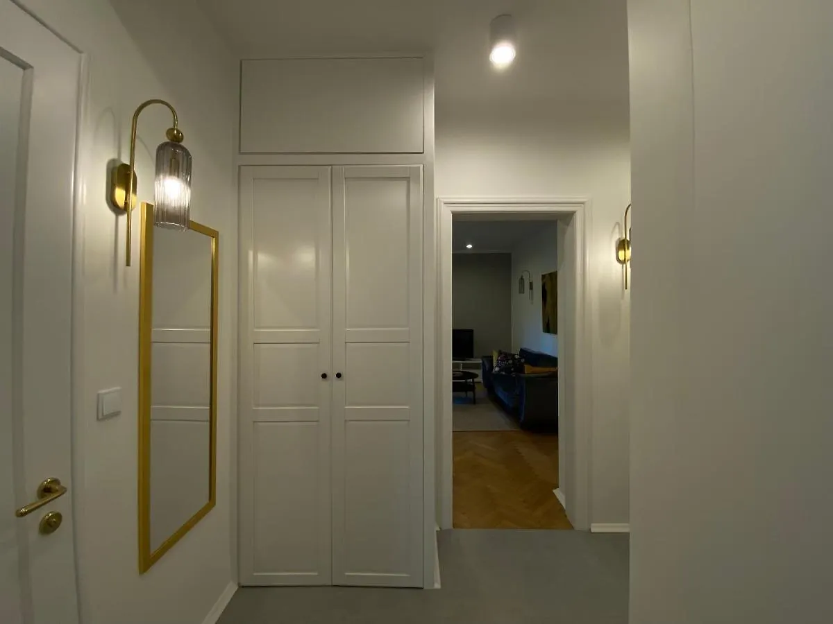 Comfort Garden View Apartment Krakov