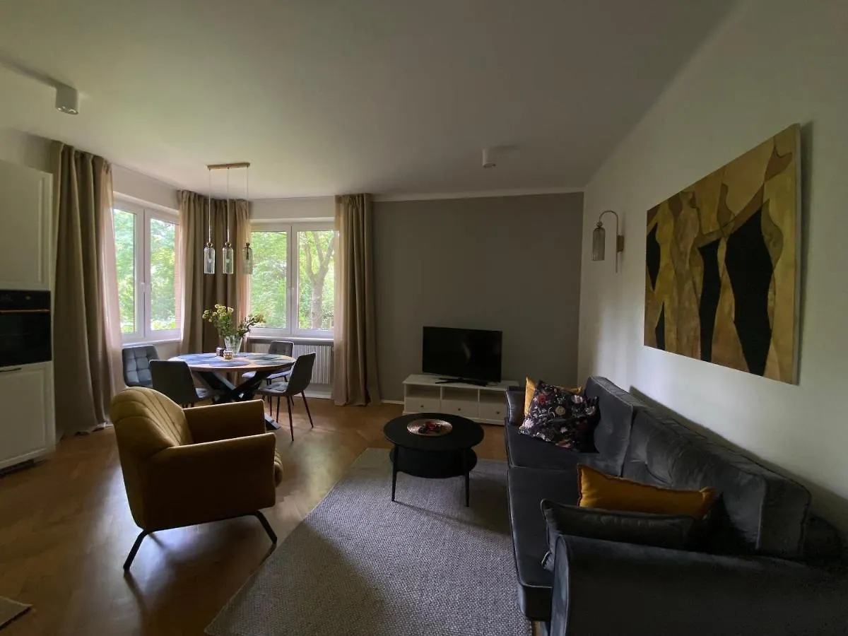 Comfort Garden View Apartment Krakow