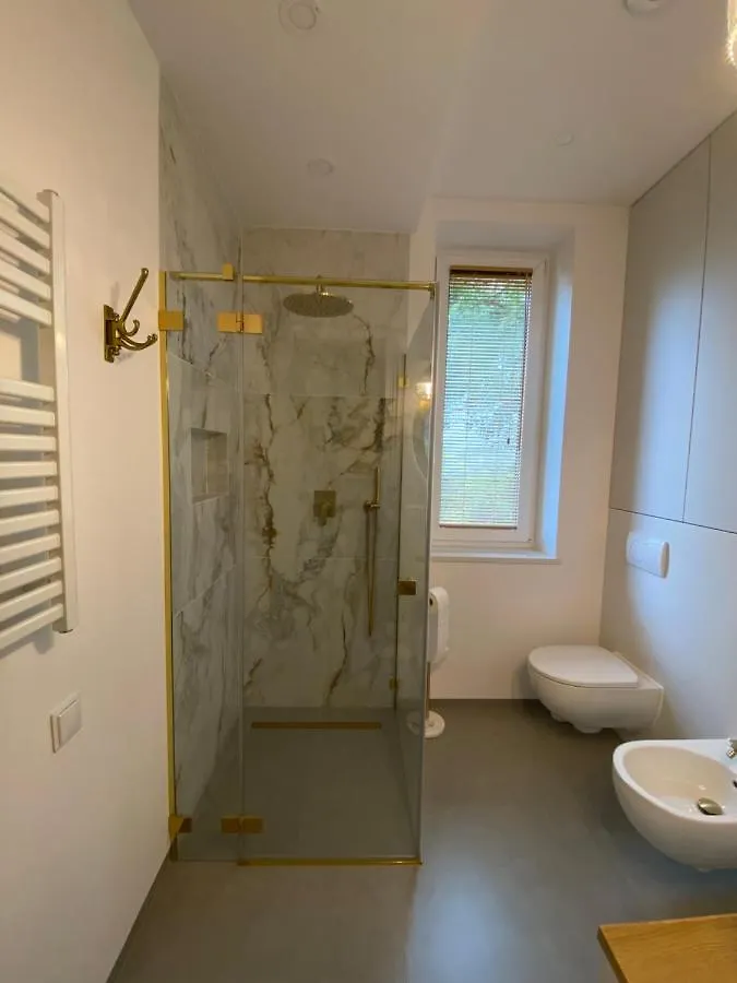 Comfort Garden View Apartment Krakow Poland